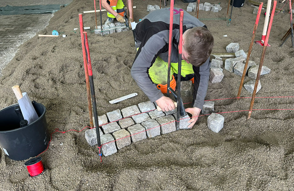 Referenz_Aussenanlage-Parkflaeche